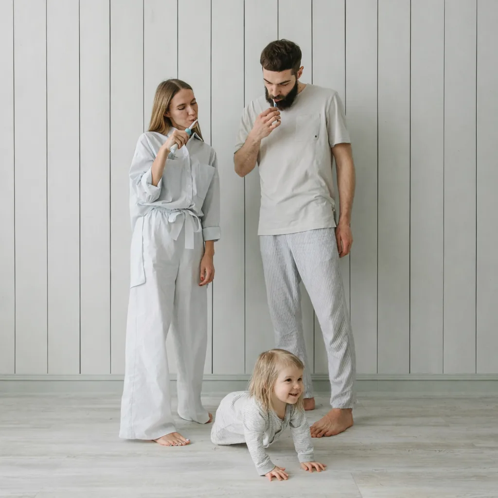 Famiglia con spazzolini, Studio Fastuca Ortodonzia Mendrisio